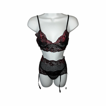 Load image into Gallery viewer, 3 piece lace

