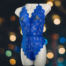 Load image into Gallery viewer, 1 pc Lace with adjustable back straps
